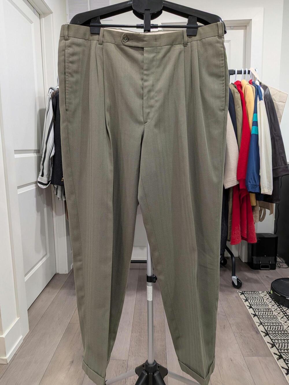 Vintage Mens Ponti Olive Wool Blend Pleated Trousers Made in Canada Size 38